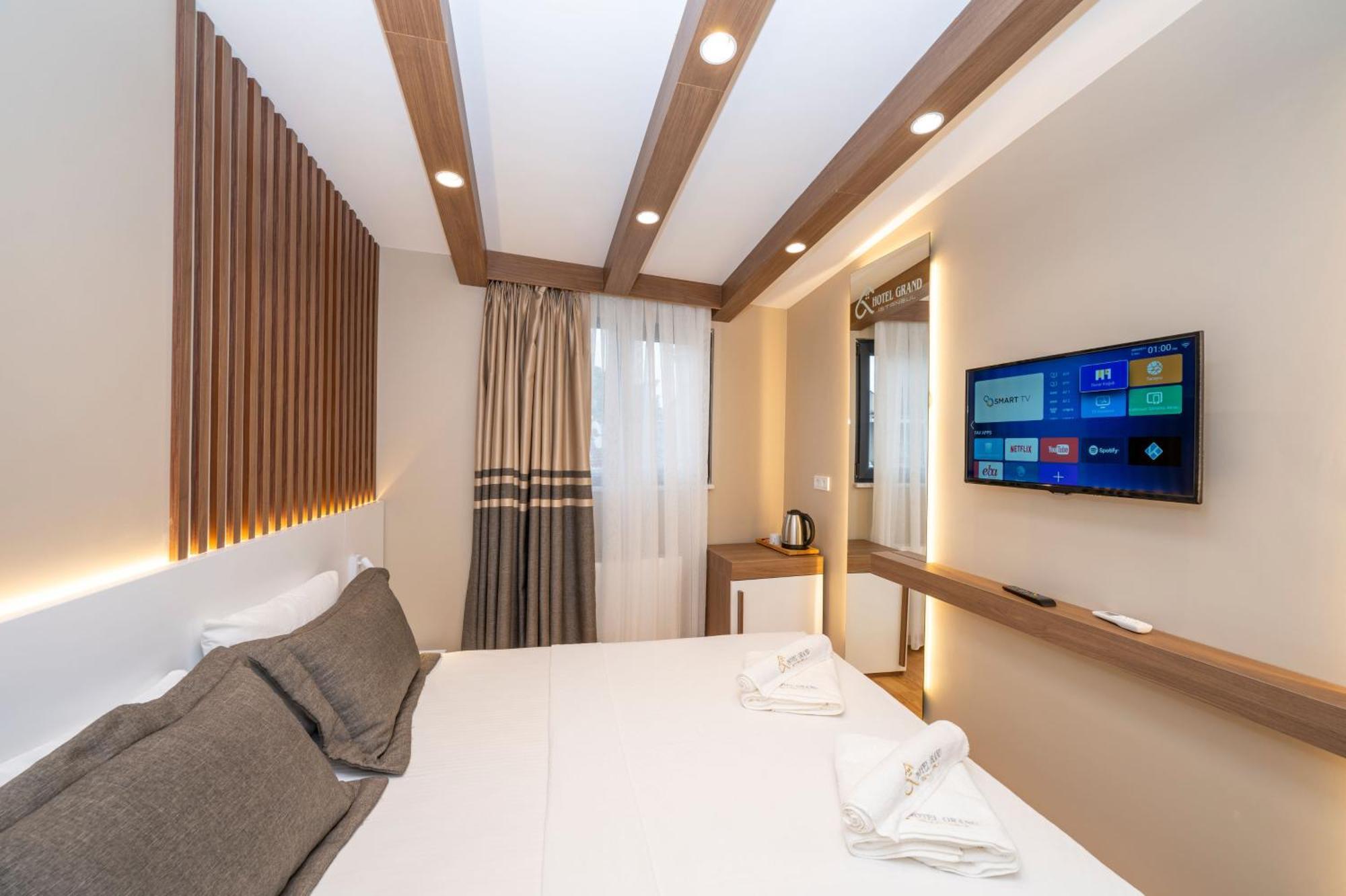 Hotel Grand Istanbul Exterior photo
